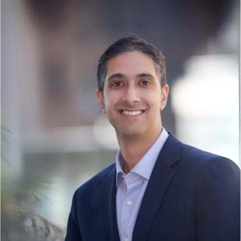 Raj Bakhru